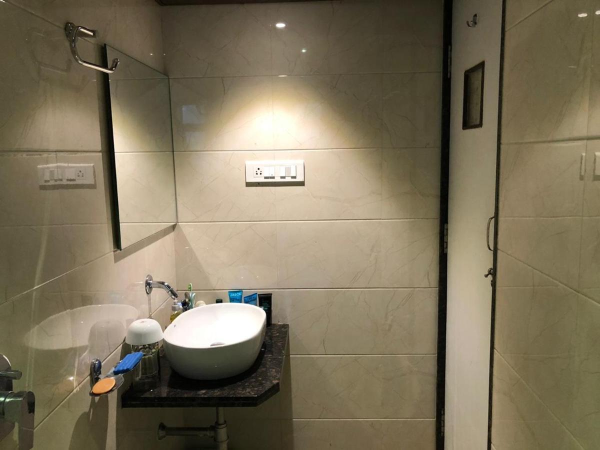 Pravasi Residency Villa Thane Buitenkant foto